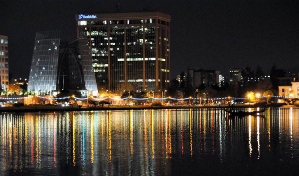Oakland at Night_Lake Merritt and Christ the Light_Photo by Dennis Gin-crop